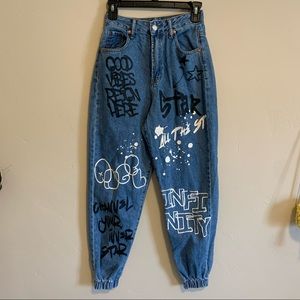 Song brand graffiti Jean joggers